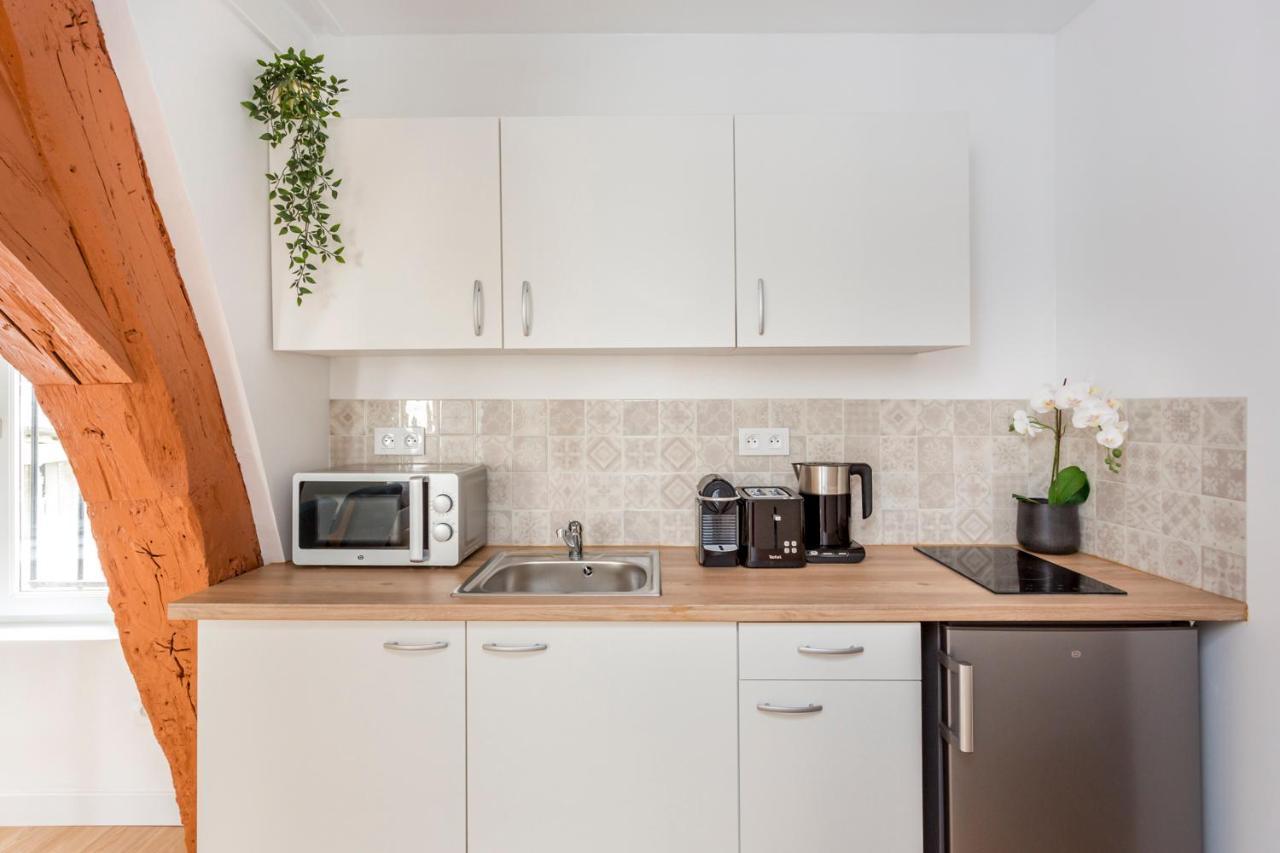 Cozy Apartment - Marais - Saint Martin V Párizs Kültér fotó